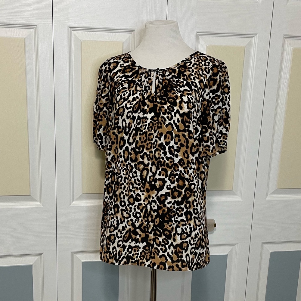 Talbots Tan and‎ Brown Short Sleeve Blouse with Animal Print Size M